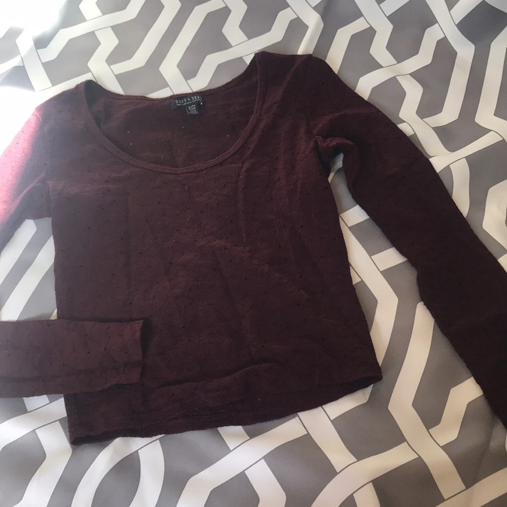 long sleeve crop top